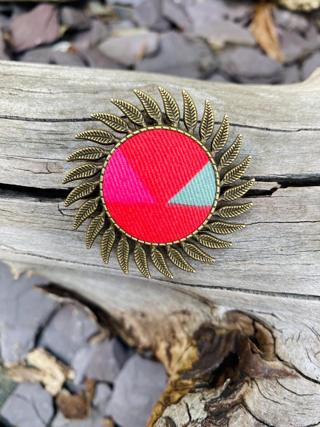 Upcycled Fabric Brooch: Handmade Brass-Style Pin
