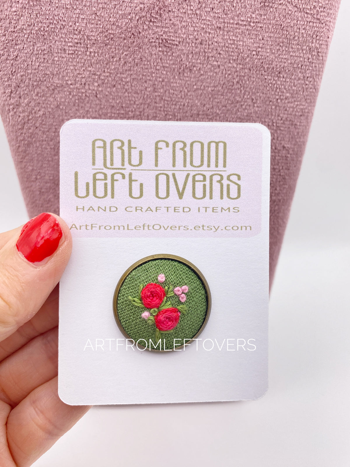 Brooch. Round Pink and Green Floral Hand Embroidered Roses. Round Metal Antique Brass Style. Gift for Her.  Sustainable Jewellery