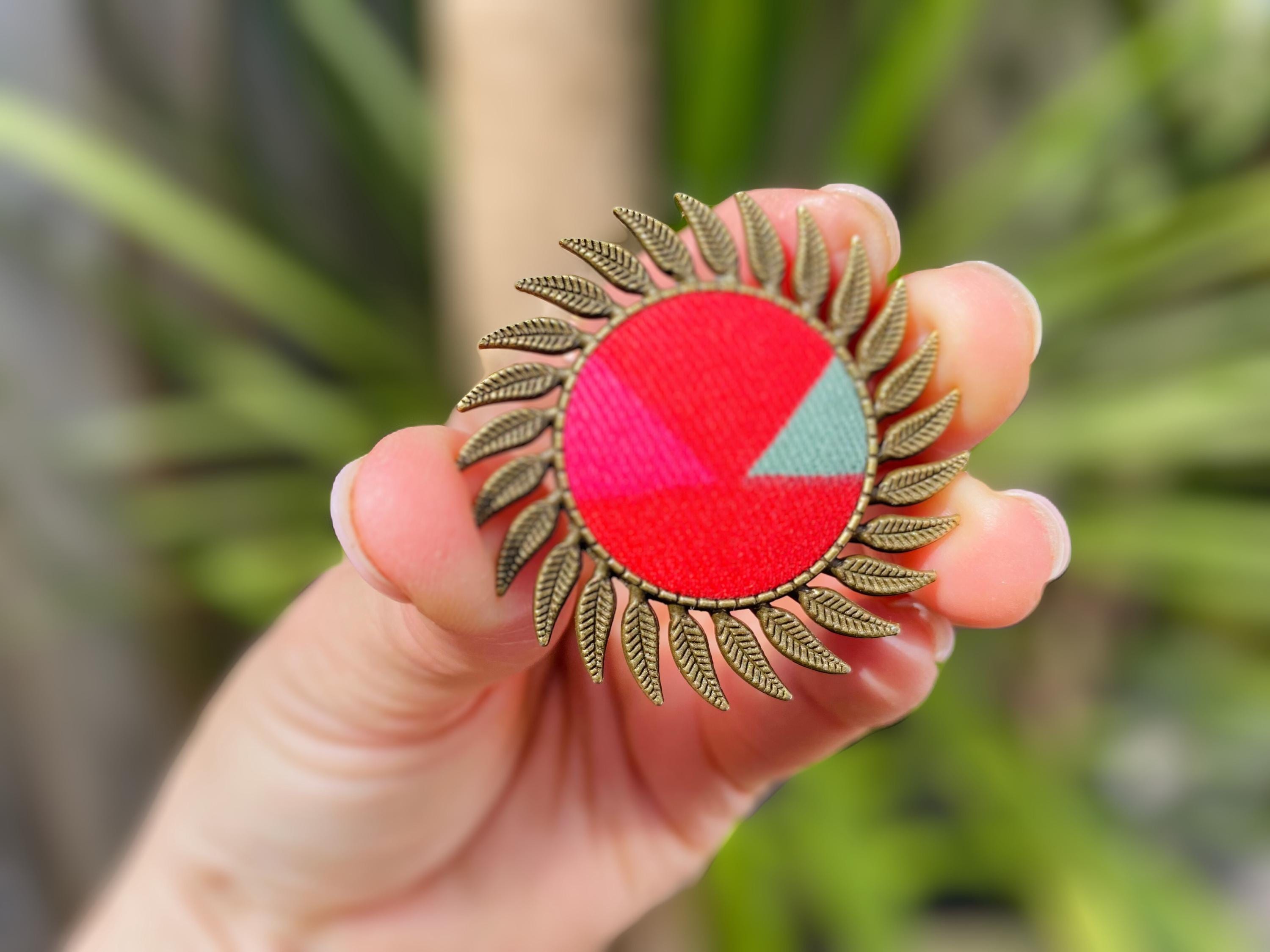Upcycled Fabric Brooch: Handmade Brass-Style Pin