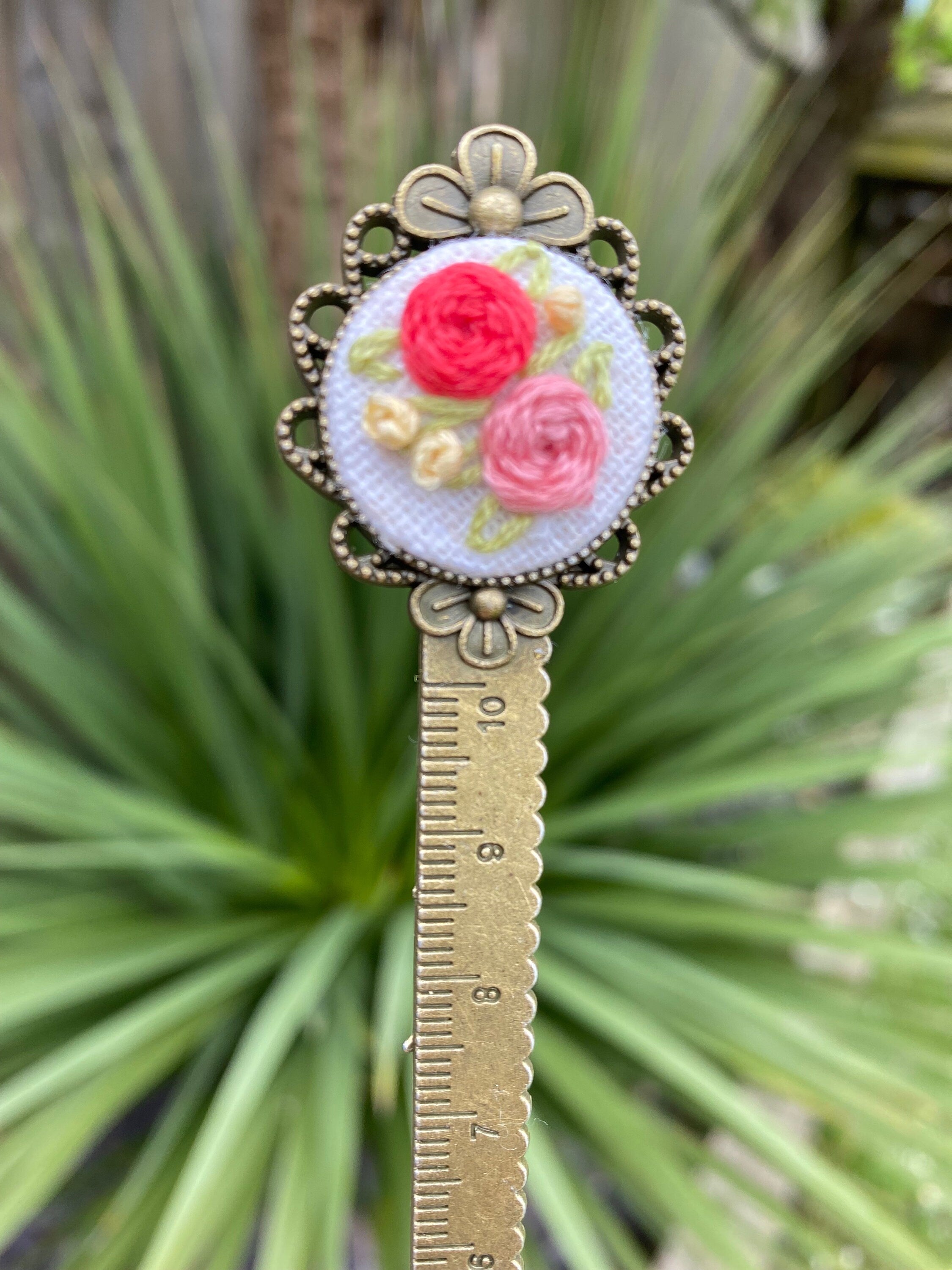 Handmade Fabric Bookmark Ruler – Embroidered Floral Design, Reading Accessory